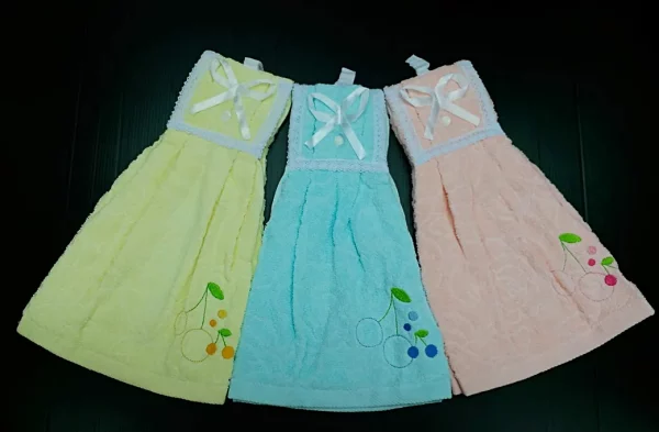 FT17L Button Cherry Blossom Embroidered Hand Towel